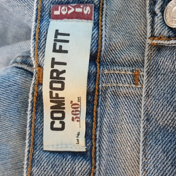 Men's Levi's Comfort Fit Jeans 46W X 30L - Picture 4 of 6